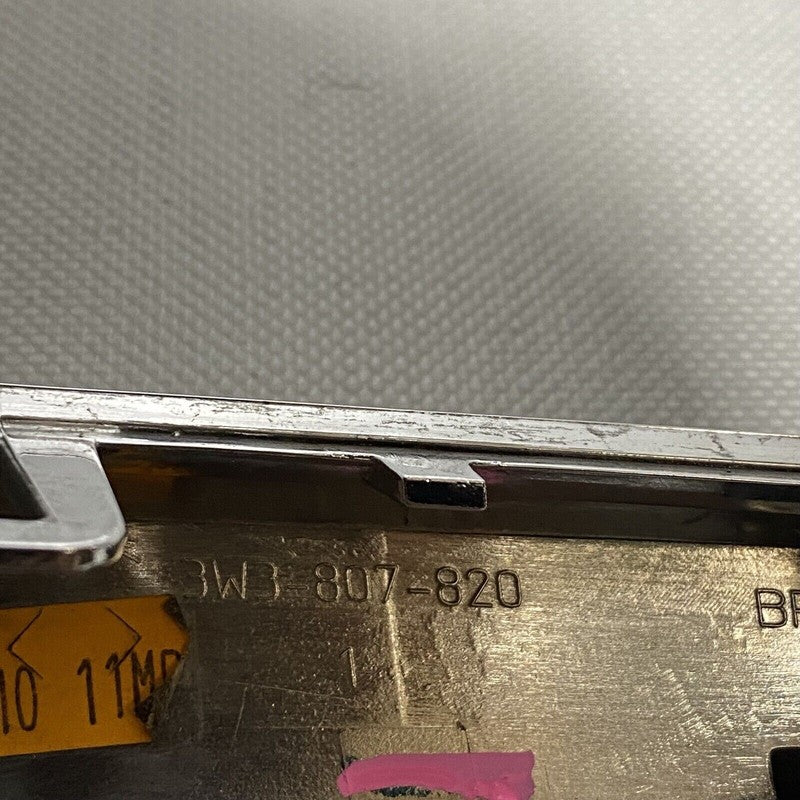 3W3-807-820 BENTLEY GT REAR BUMPER TRIM RIGHT 3W3-807-820 2012 2013 2014 2015 2016 OEM