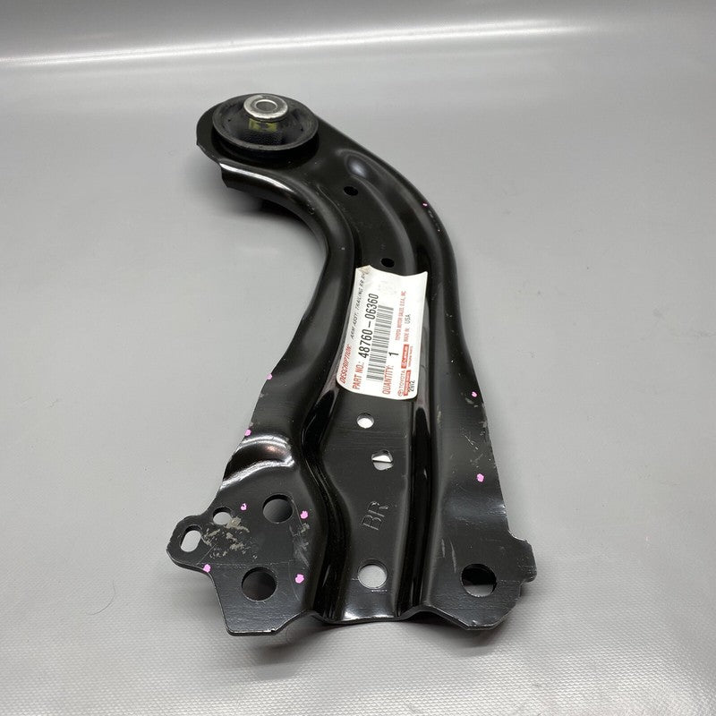 48760-06360 LEXUS ES350 ES300H ARM ASSEMBLY RIGHT 48760-06360 2019 2020 2021 OEM