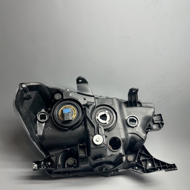 TOYOTA TACOMA HEADLIGHT LEFT DRIVER HALOGEN 2016 2017 2018 OEM