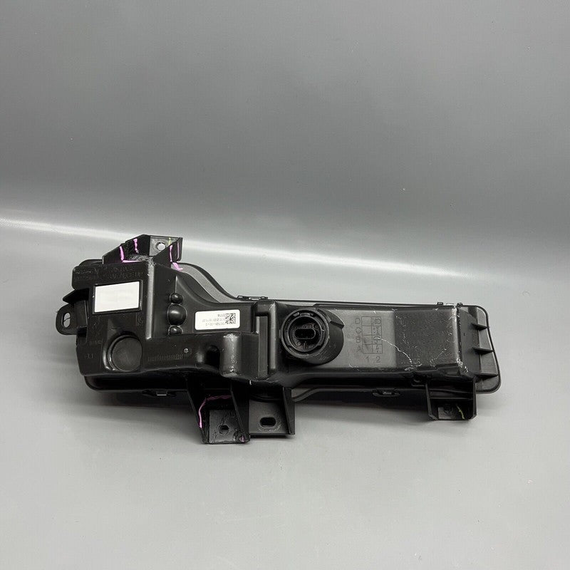 1507928-00-D TESLA MODEL Y FOG LIGHT LEFT DRIVER 2020 2021 2022 2023 2 PIN 1507928-00-D