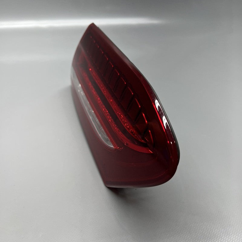 A2389061901 MERCEDES BENZ E450 INNER TAIL LIGHT LEFT DRIVER 2018 2019 2020 2021 2022 2023