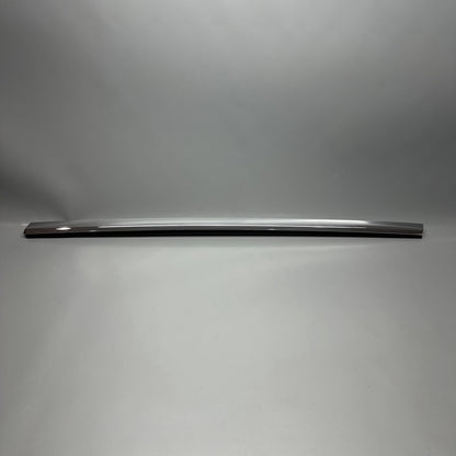 1038393-00-A TESLA MODEL S DOOR WINDOW MOLDING LEFT FRONT 2012-2021 OEM 1038393-00-A