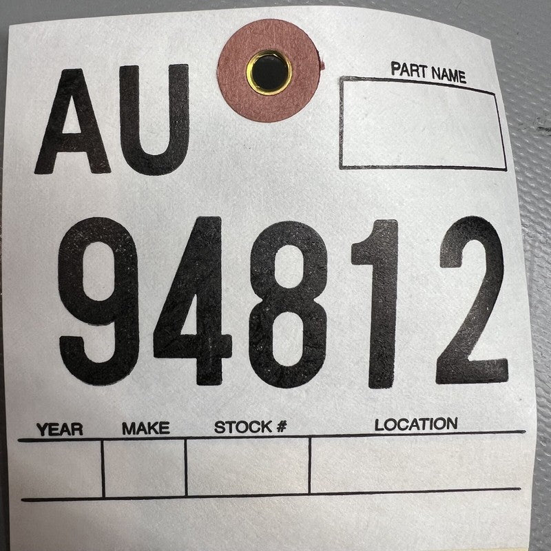 CLA250 MERCEDES BENZ CLA250 DOOR GLASS LEFT FRONT 2014 2015 2016 2017 OEM 