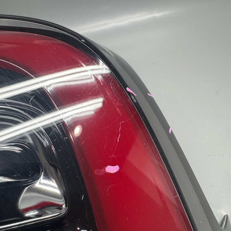 TESLA MODEL 3 TAIL LIGHT RIGHT PASSENGER 2017 2018 2019 2020 2021 LED 