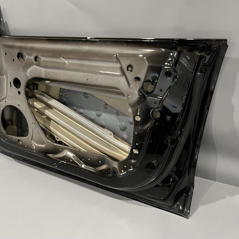 MODEL 3 TESLA MODEL 3 DOOR RIGHT FRONT 2017 2018 2019 2020 2021 2022 2023 OEM DAMAGED