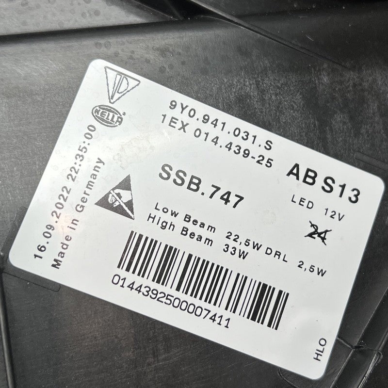 9Y0941031S PORSCHE CAYENNE GTS HEADLIGHT LEFT DRIVER 2019 2020 2021 2022 LED OEM 9Y0941031S