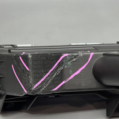 1507931-00-D TESLA MODEL Y FOG LIGHT RIGHT PASSENGER 3 PIN 2020 21 22 2023 OEM 1507931-00-D