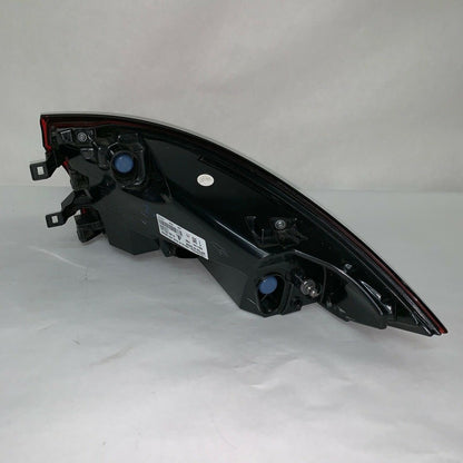 7P5945207H PORSCHE CAYENNE TAIL LIGHT LEFT DRIVER 7P5945207H 2015 2016 LED OEM