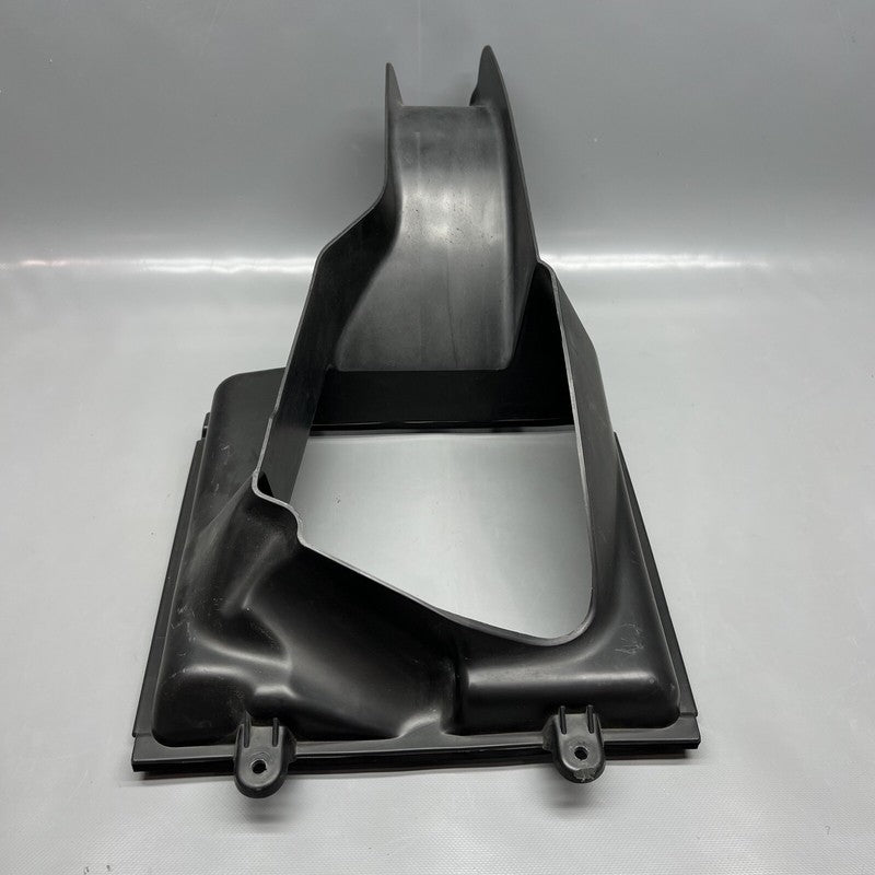 670004139 MASERATI GHIBLI RIGHT FRONT INTERCOOLER DUCT 2014 15 16 17 2018 OEM 670004139