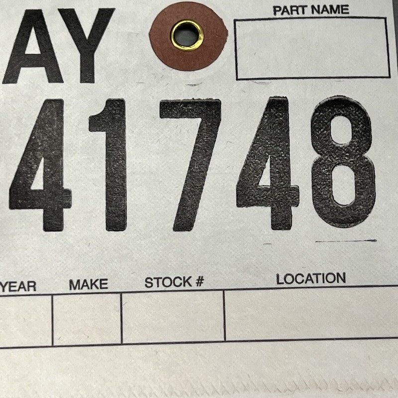 1935934-50-D TESLA MODEL Y BOX DASH STORGAE 2025 OEM 1935934-50-D