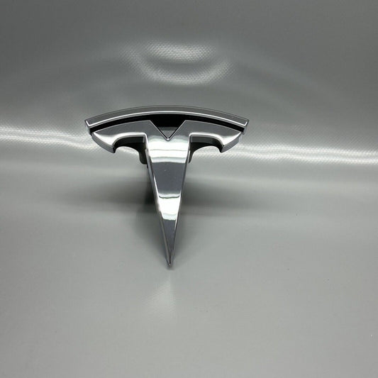 1047884-00-E TESLA MODEL X T BADGE EMBLEM FRONT GRILLE 2016 2017 2018 2019 2020 OEM 
