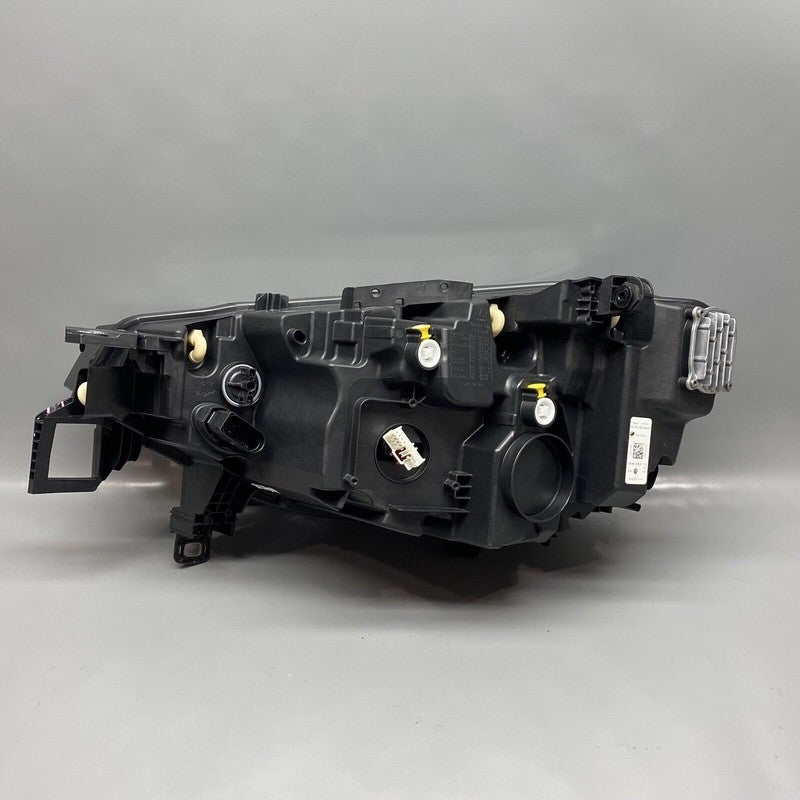 11A941006A VOLKSWAGEN ID4 HEADLIGHT RIGHT PASSENGER 11A941006A 2021 2022 LED OEM