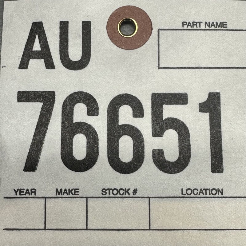 1072080-00-B TESLA MODEL X DOOR SEAL BRACKET RIGHT REAR 2016 2017 18 19 2020 OEM 1072080-00-B