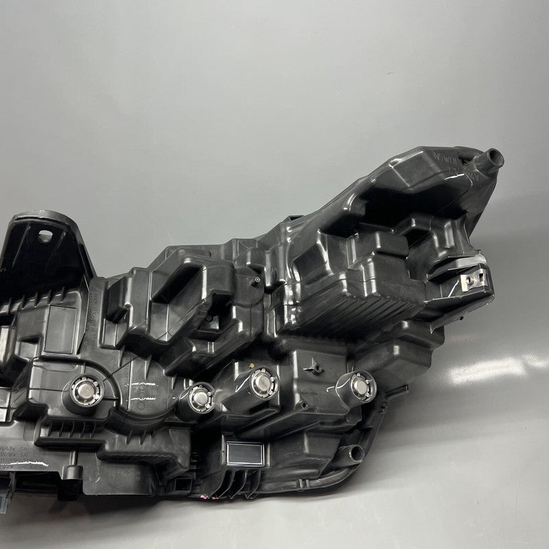 LJ8B13E014DE FORD MUSTANG MACH E HEADLIGHT HIGH LEVEL RIGHT PASSENGER 2021 2022 2023 2024 OEM