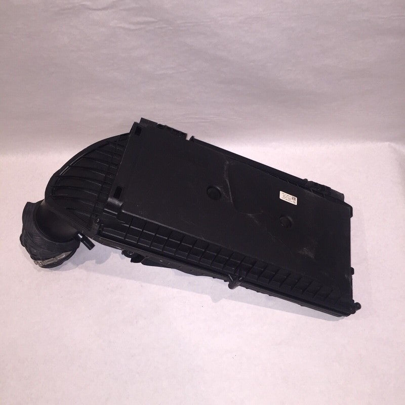 A2760940004 MERCEDES BENZ ML AIR INTACT CLEANER BOX C GLK E CLASSES 2012 2013 2014 2015 OEM
