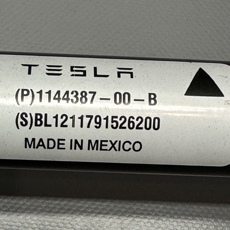 1144387-00-B TESLA MODEL 3 Y SWAY BAR FRONT STABILIZER 2017 2018 2019 2020 2021 2022 2023 OEM