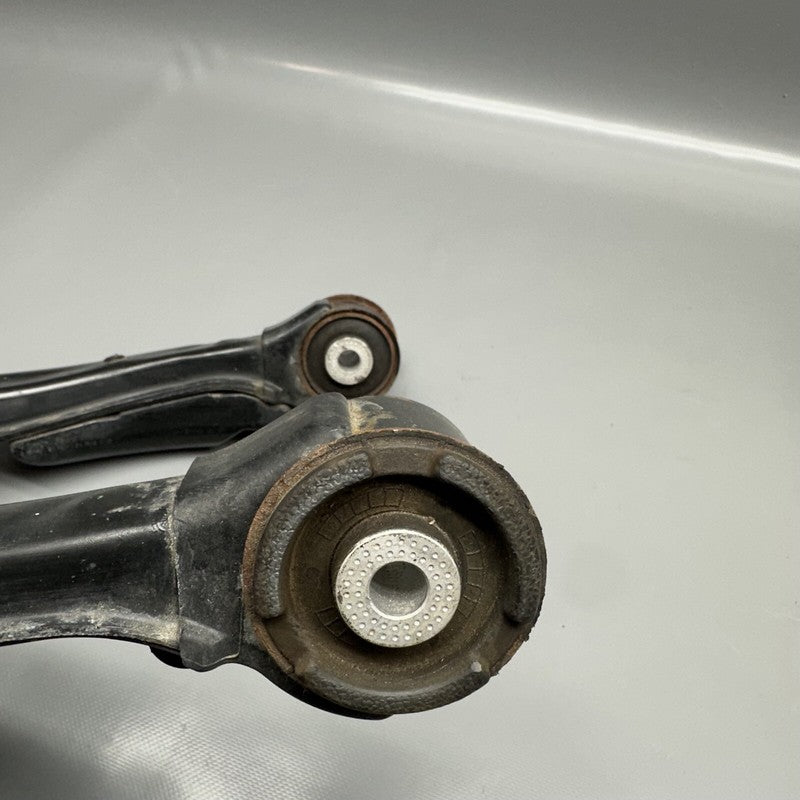1044326-00-H TESLA MODEL 3 UPPER CONTROL ARM RWD RIGHT FRONT 2017 18 19 2020 OEM 1044326-00-H