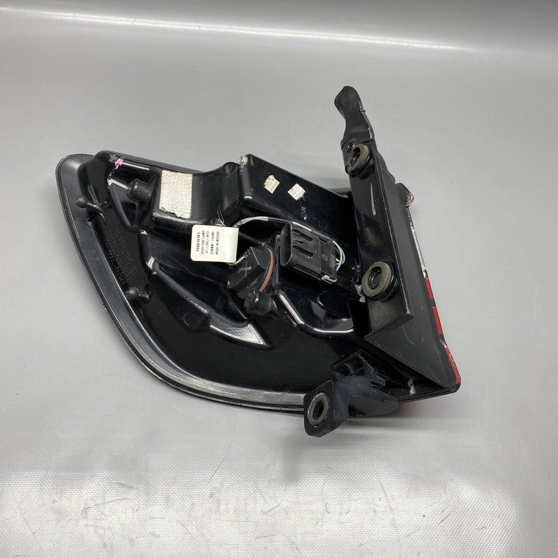 68155948AC DODGE DURANGO TAIL LIGHT RIGHT PASSENGER 68155948AC 2016 2017 2018 2019 2020 OEM