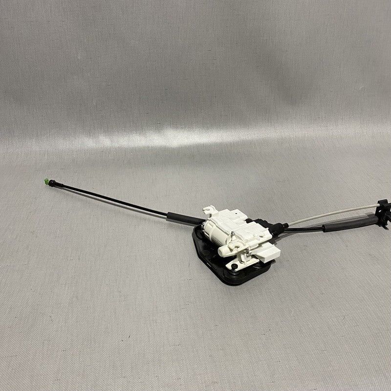 1126199-00-B TESLA MODEL X DOOR LOCK LATCH LEFT FRONT 1126199-00-B 2018 2019 2020 2021 OEM