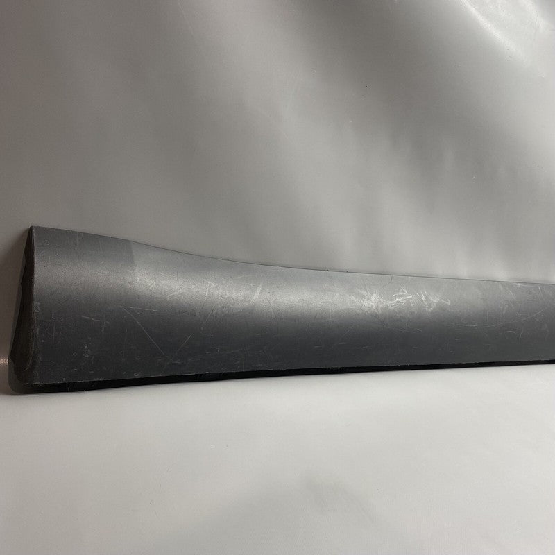 1497740-00-B TESLA MODEL Y ROCKER MOLDING LEFT DRIVER 2020 2021 2022 2023 1497740-00-B