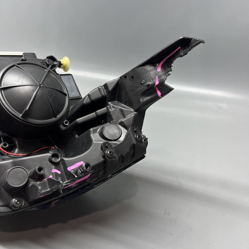 844346443 CHEVY IMPALA HEADLIGHT RIGHT PASSENGER 2014 XENON OEM DAMAGED