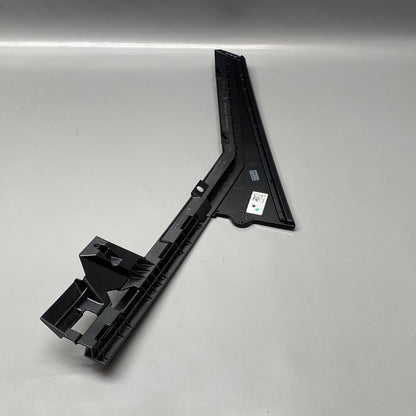 95B853590F PORSCHE MACAN DOOR APPLIQUE MOLDING RIGHT REAR OEM 2015 2016 2017 2018 2019 2020