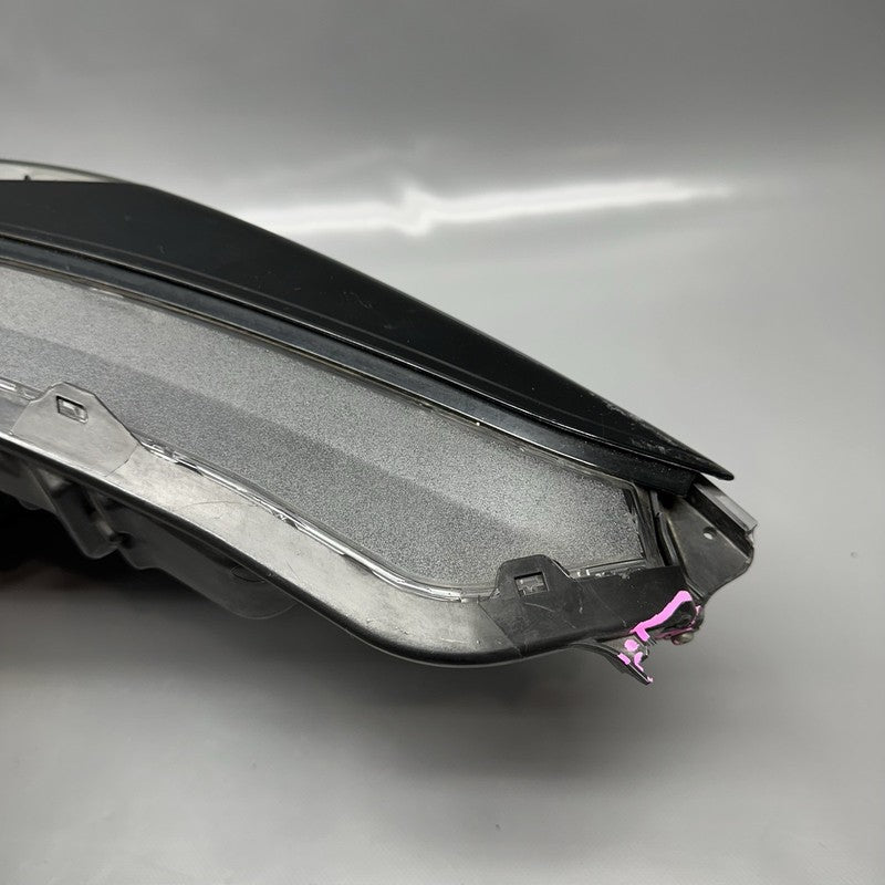 HONDA HR-V HEADLIGHT RIGHT PASSENGER 2019 2020 2021 2022 HALOGEN OEM 