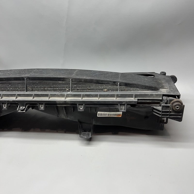 1058074-00-B TESLA MODEL S FRONT CENTER RADIATOR SHUTTER AIR DUCT 2016 2017 2018 2019 2020 