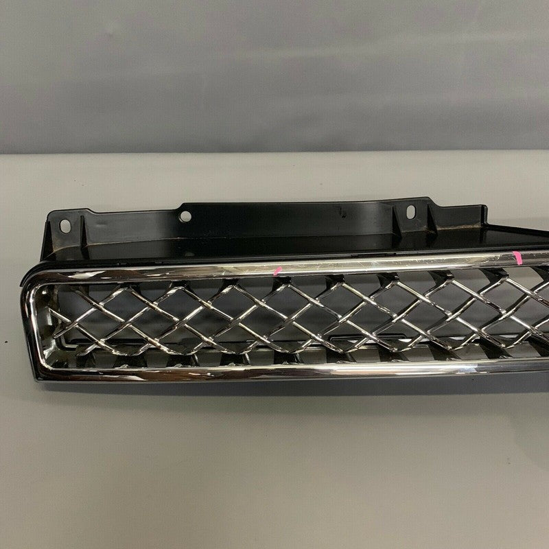 15835087 CHEVROLET SUBURBAN TAHOE AVALANCH GRILLE 2008 2009 2010 2011 2012 2013 2014 OEM