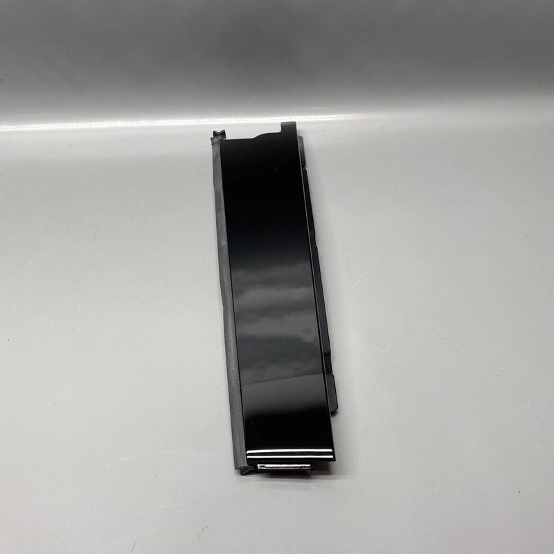 95B853352G PORSCHE MACAN TRIM FOR PILLAR B RIGHT REAR 2015 2016 2017 2018 2019 2020 OEM 