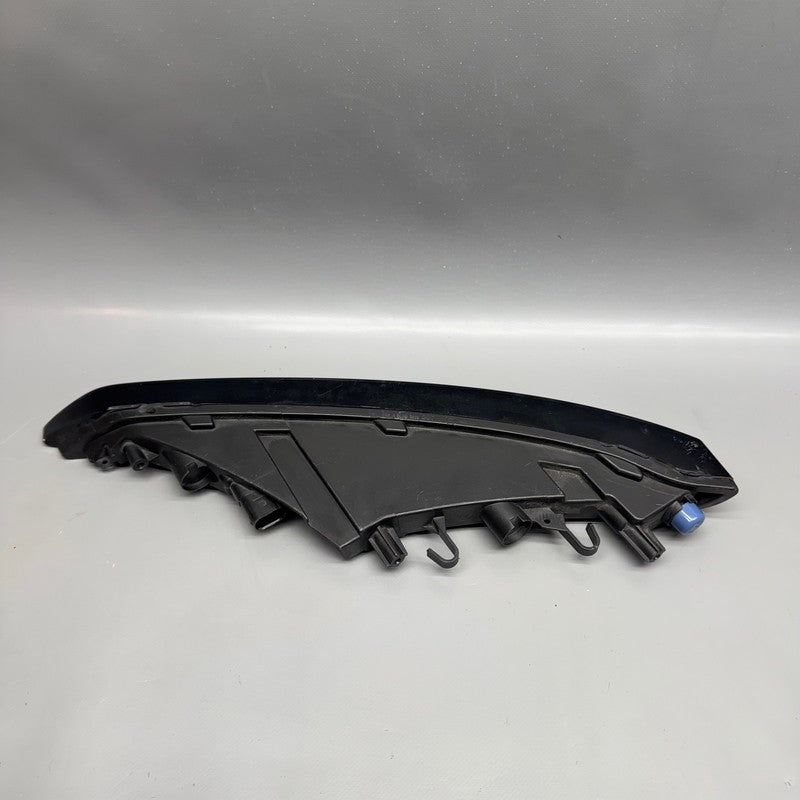 PORSCHE MACAN S FOG LIGHT LEFT DRIVER 2016 2017 2018 OEM 95B941181A