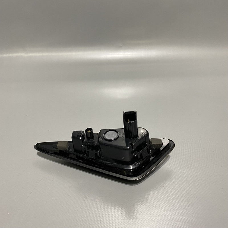 1125106-00-B TESLA MODEL S X FENDER MARKER WITH CAMERA LEFT 1125106-00-B 2016 2017 2018 2019