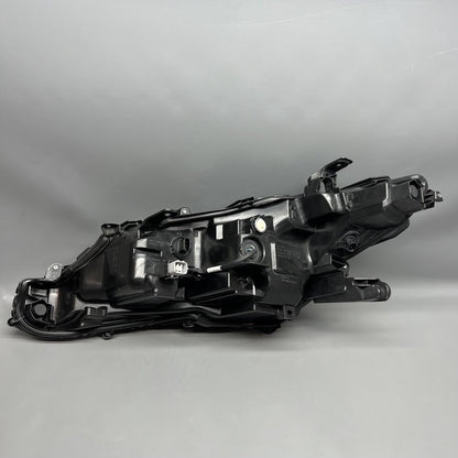 81150-05C41 TOYOTA CAMRY HEADLIGHT RIGHT PASSENGER 2018 2019 2020 LED OEM 81150-05C41