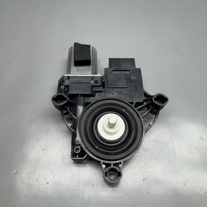 BMW 330 M340 DOOR WINDOW MOTOR LEFT FRONT 2019 2020 2021 2022 2023 202