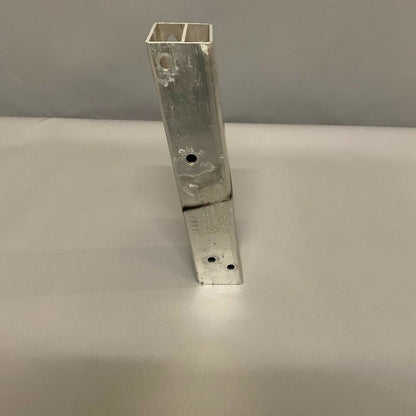 8r0807331d AUDI Q5 REINFORCEMENT BRACKET LEFT 2009 2010 2011 2012 2013 2014 2015 2016 OEM 