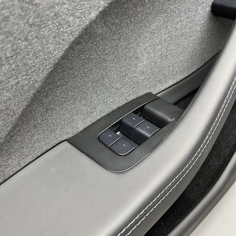 1983171-20-D TESLA MODEL 3 HIGHLAND DOOR PANEL LEFT FRONT 2024 2025 OEM 1983171-20-D