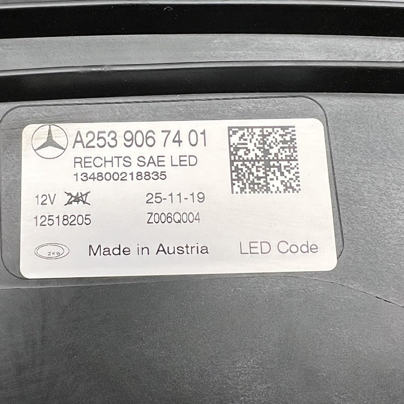 A2539067401 MERCEDES BENZ GLC300 HEADLIGHT RIGHT PASSENGER LED 2020 21 2022 OEM A2539067401