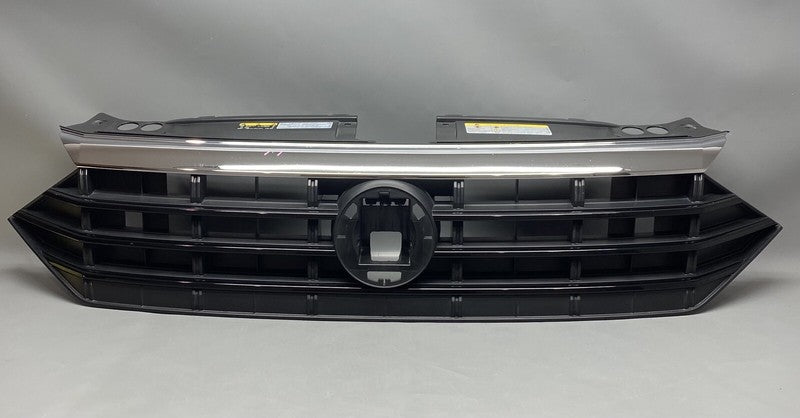 17A853653E VOLKSWAGEN JETTA GRILLE UPPER 17A853653E 2019 2020 OEM