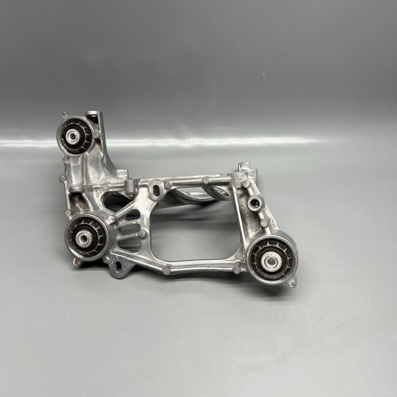 1464418-50-C TESLA MODEL X DRIVE CHIT MOUNT BRACKET SUPPORT 2017 18 19 2020 OEM 1464418-50-C