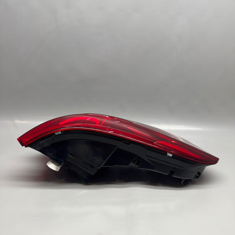BMW X5 TAIL LIGHT LEFT DRIVER X5M 2019 2020 2021 2022 2023 OEM 3744226
