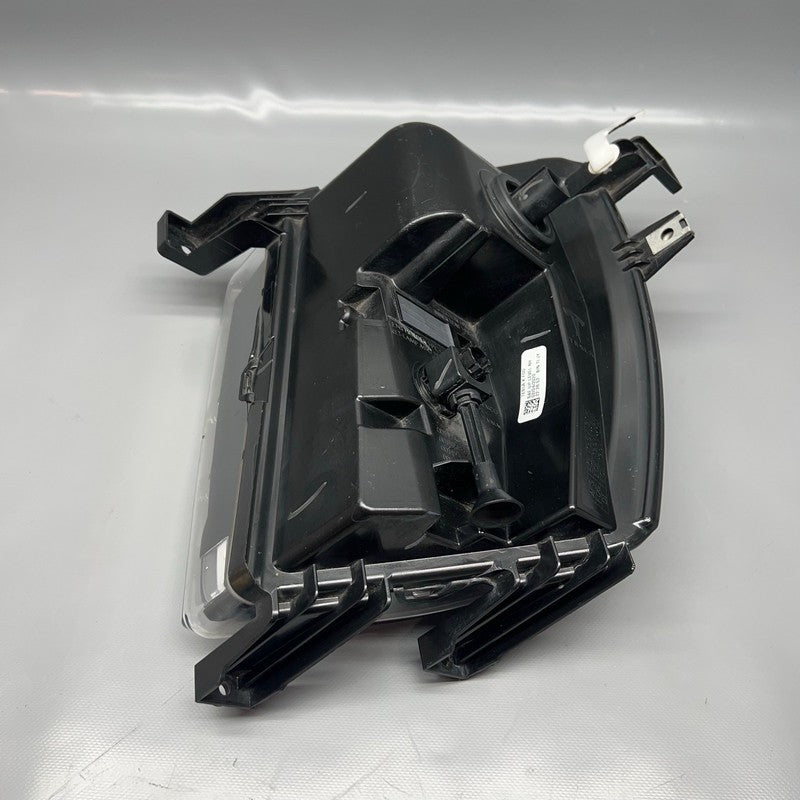 TESLA MODEL X FOG LIGHT RIGHT PASSENGER 2016 2017 2018 2019 2020 OEM
