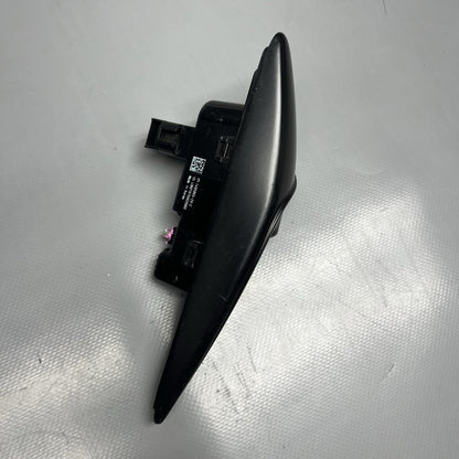 1495865-20-C TESLA MODEL 3 Y FENDER CAMERA MARKER LEFT 2018 2019 2020 2021 2022 1495865-20-C