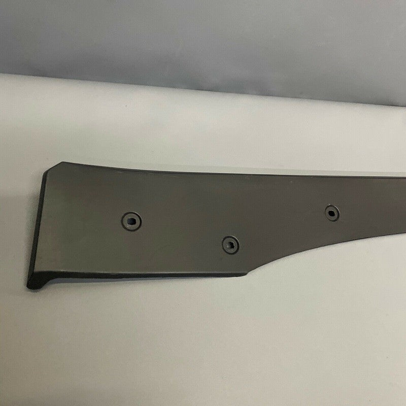 1042410-00-D TESLA MODEL X PINCH SENSOR DOOR MOLDING TRIM LEFT FRONT 2016 2017 2018 2019 OEM