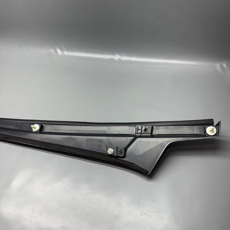 1821257-00-D TESLA CYBERTRUCK APRON REAR 2024 2025 OEM 1821257-00-D