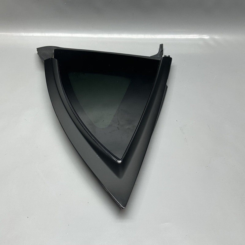 1495740-00-E TESLA MODEL Y QUARTER GLASS LEFT REAR 2020 2021 2022 2023 OEM 1495740-00-E