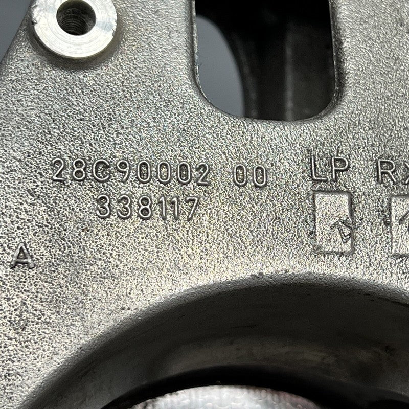 338117 FERARRI 458 ITALIA KNUCKLE HUB 488 812 FF F12 OEM 338117