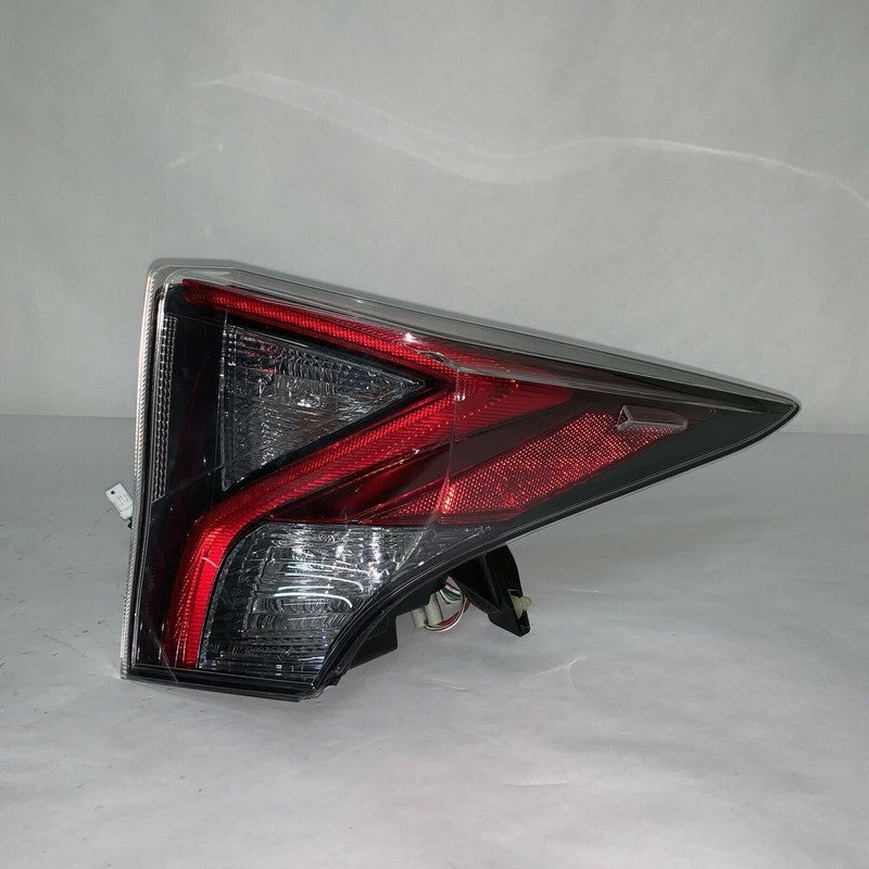 81550-47290-B TOYOTA PRIUS TAIL LIGHT RIGHT PASSENGER SIDE 2016 2017 LED OEM