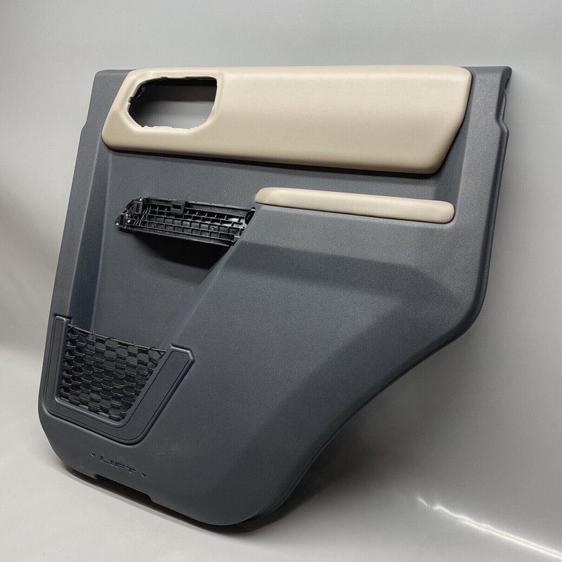 M2DZ-7827406-BC FORD BRONCO DOOR TRIM PANEL RIGHT REAR 2021 2022 2023 OEM M2DZ-7827406-BC