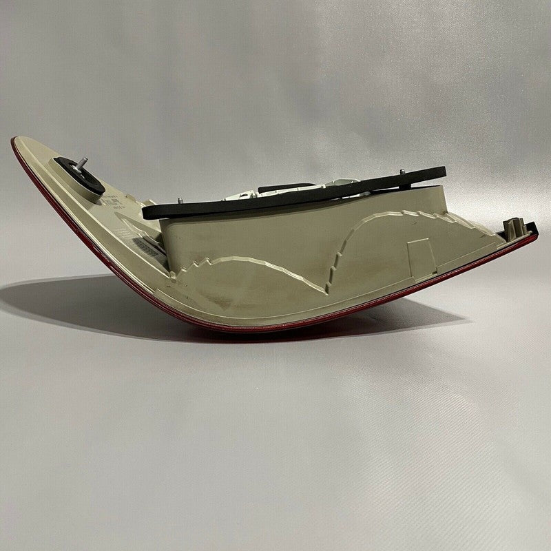 A2118202664 MERCEDES BENZ E350 TAIL LIGHT RIGHT PASSENGER SIDE E550 2007 2008 2009 LED OEM