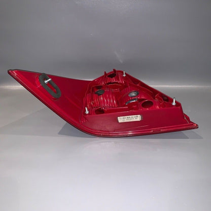 A2038203464 MERCEDES BENZ C230 C350  TAIL LIGHT RIGHT PASSENGER A2038203464 2006 2007 OEM